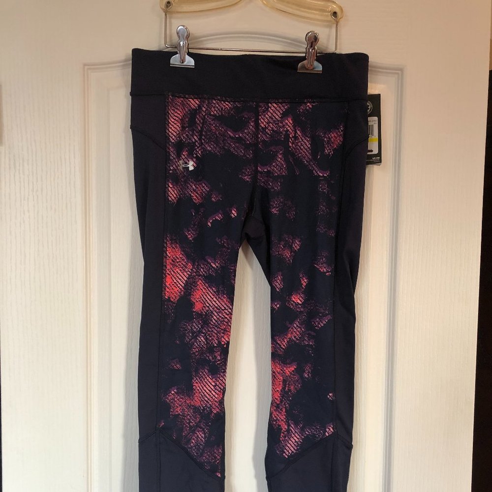 Under Armour NWT Printed Leggings Size M